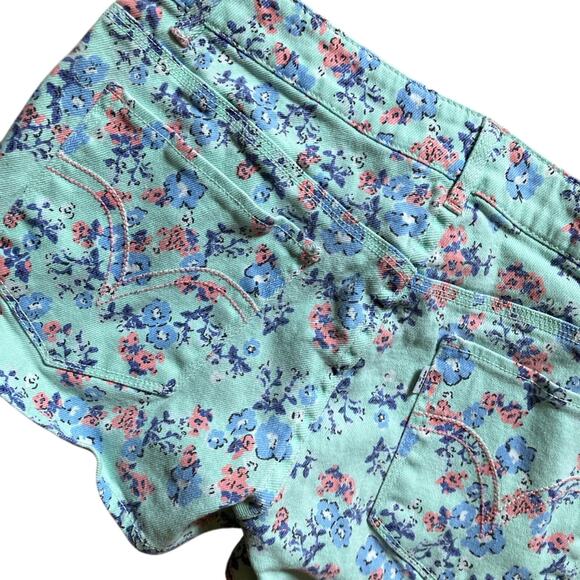 Levi's  Shorty Shorts Floral Multi Color Pockets size 11 - Picture 7 of 13